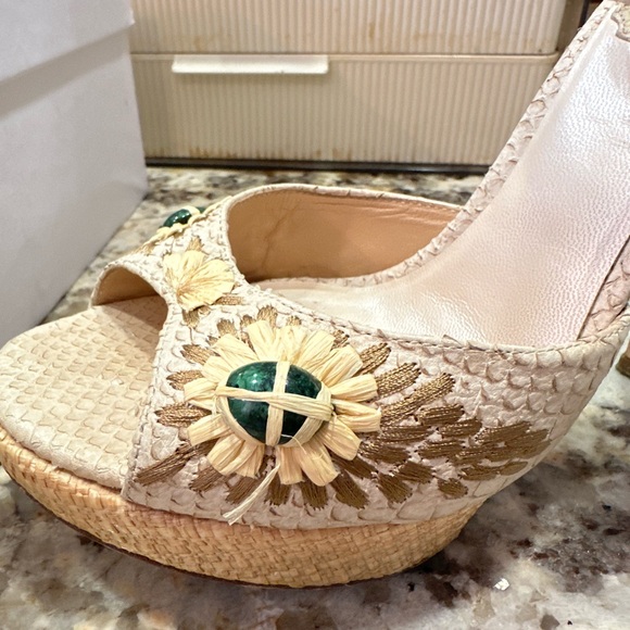 Christian Dior Leather flower print sandals - Picture 3 of 5